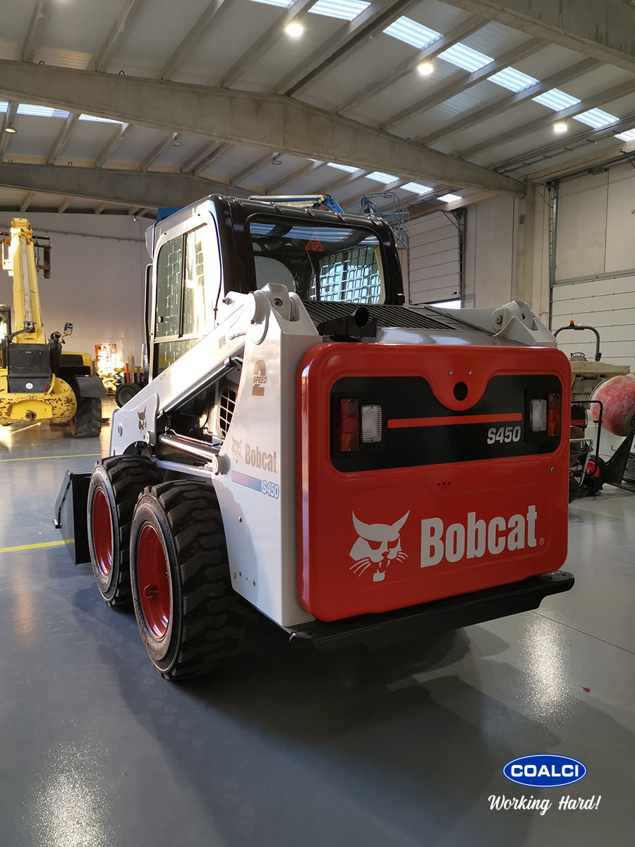 nueva-minicargadora-bobcat-s450-comercial-coalci-2